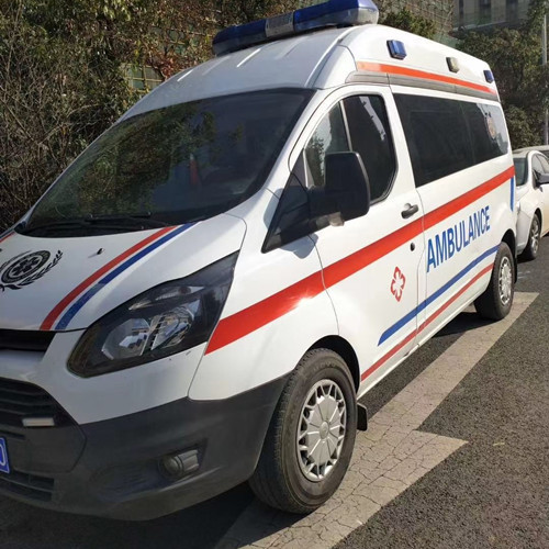 景东品质救护车出租,为您的健康出行负责