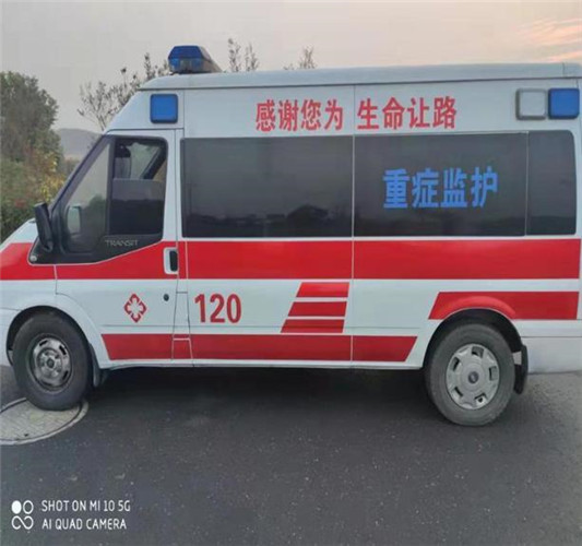 景东专业救护车出租,为生命护航