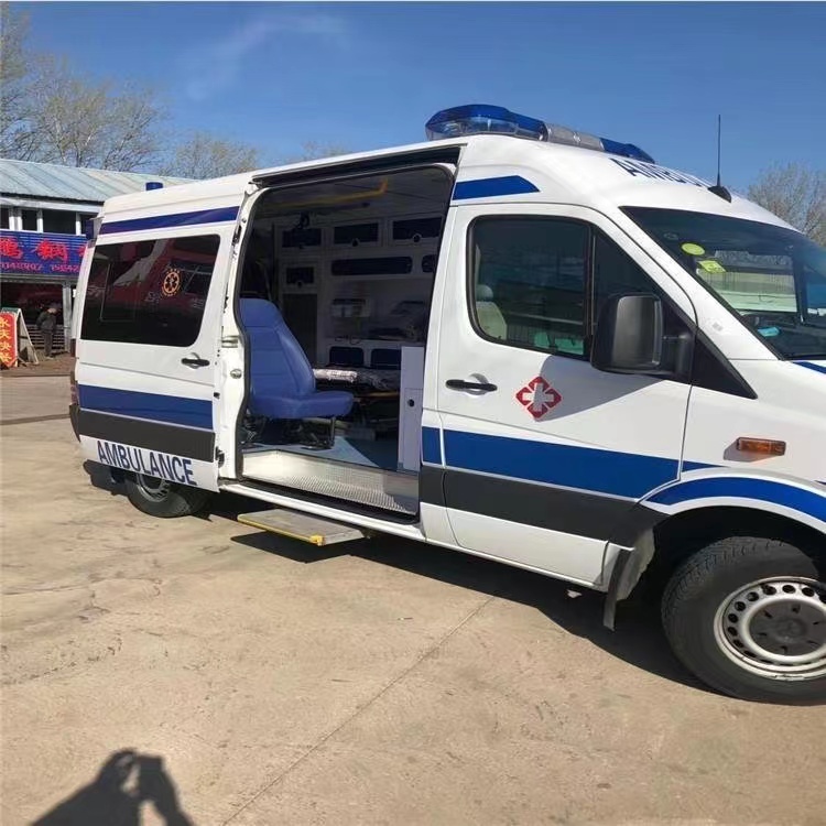 景东私人长途救护车出租转院回家